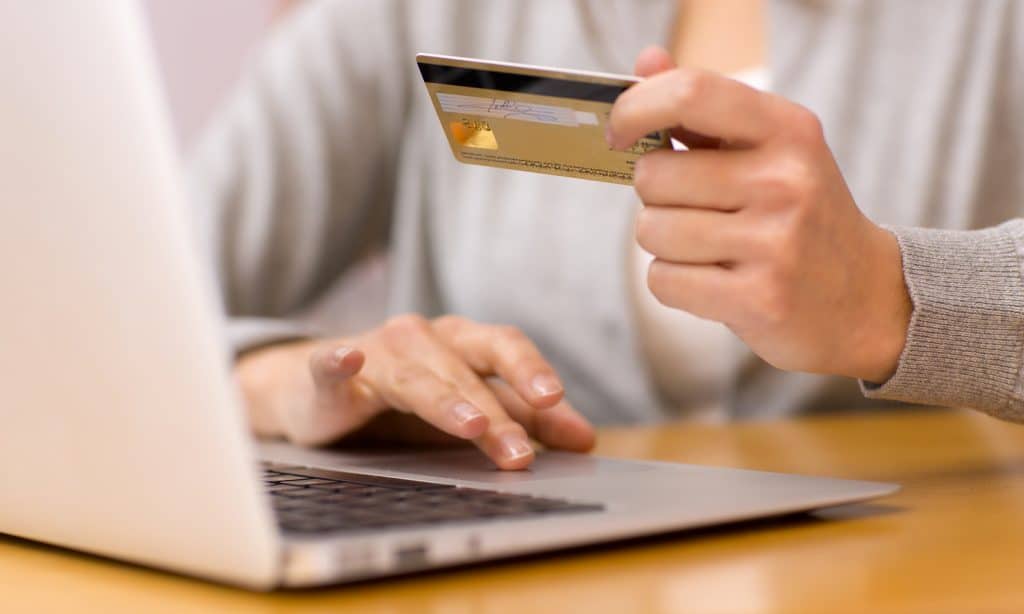 Using a credit card to pay for shopping online